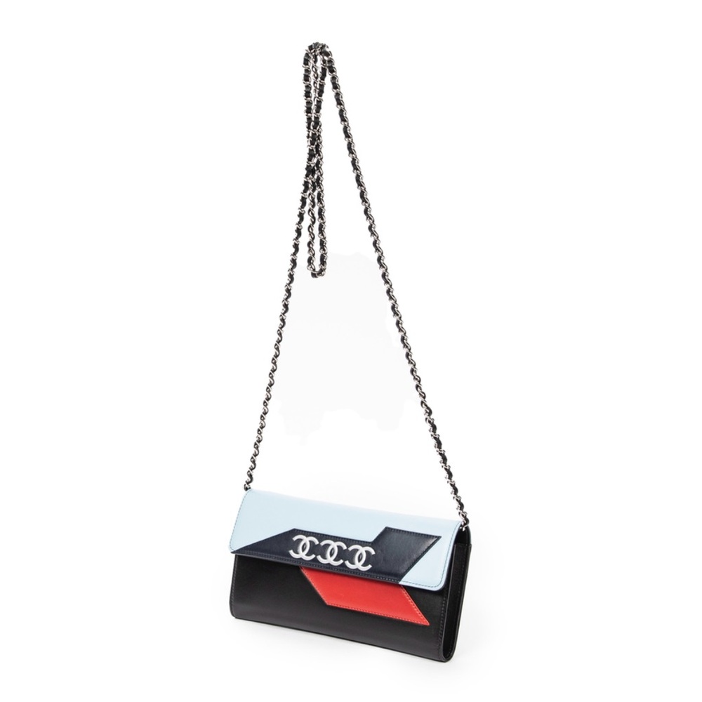 Auth Airplane Airline CHANEL Wallet On Chain WOC *Rare* - Picture 2 of 9